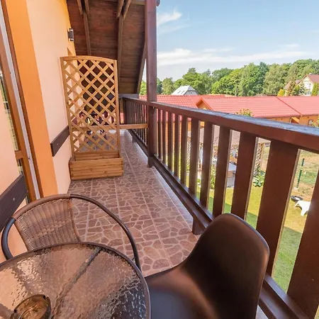 Bursztynek Goscinne * ヤンタル