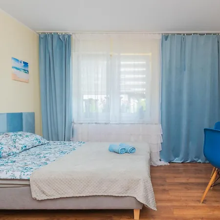 ホームステイ Bursztynek Goscinne