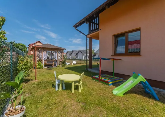 Bursztynek Goscinne منزل للإقامة *